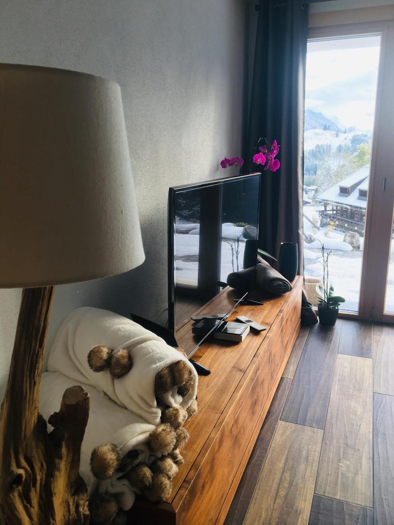 Chalet L'Escapade シャルメ エクステリア 写真